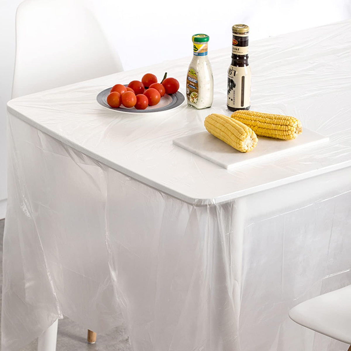 2100040-1-1031 Disposable PE tablecloth